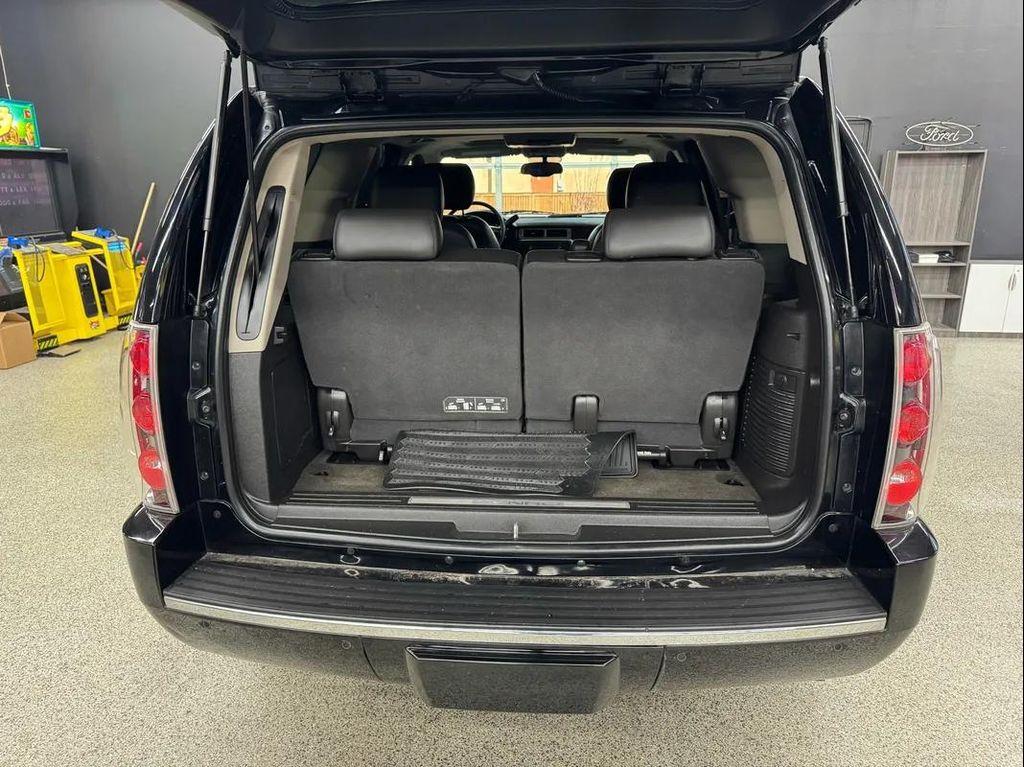 used 2014 GMC Yukon car, priced at $21,991