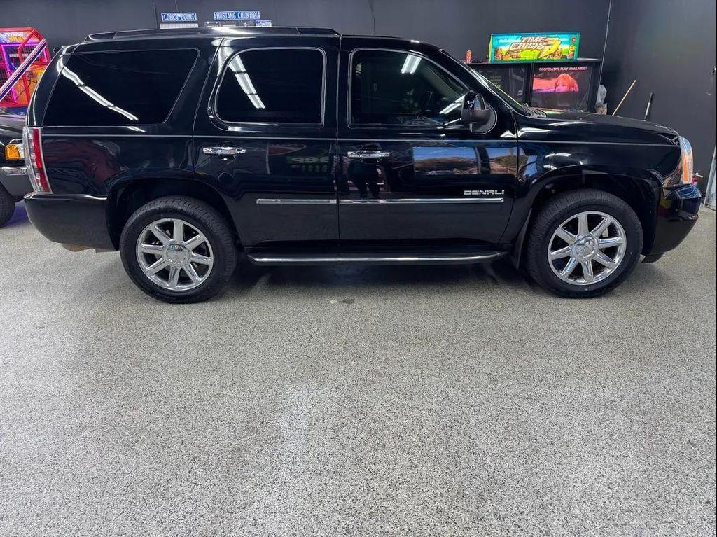 used 2014 GMC Yukon car, priced at $21,991