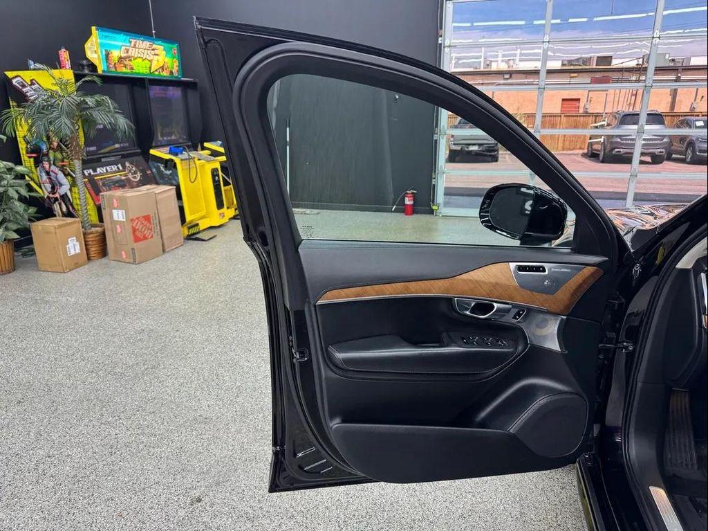 used 2019 Volvo XC90 car, priced at $25,995