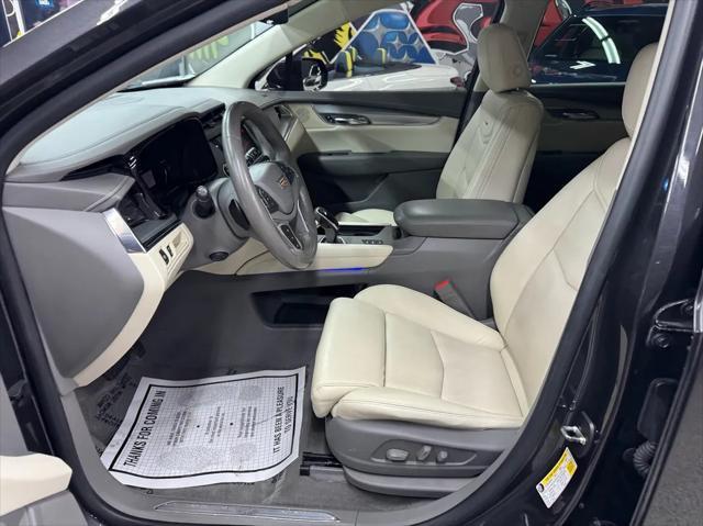 used 2017 Cadillac XT5 car, priced at $17,691