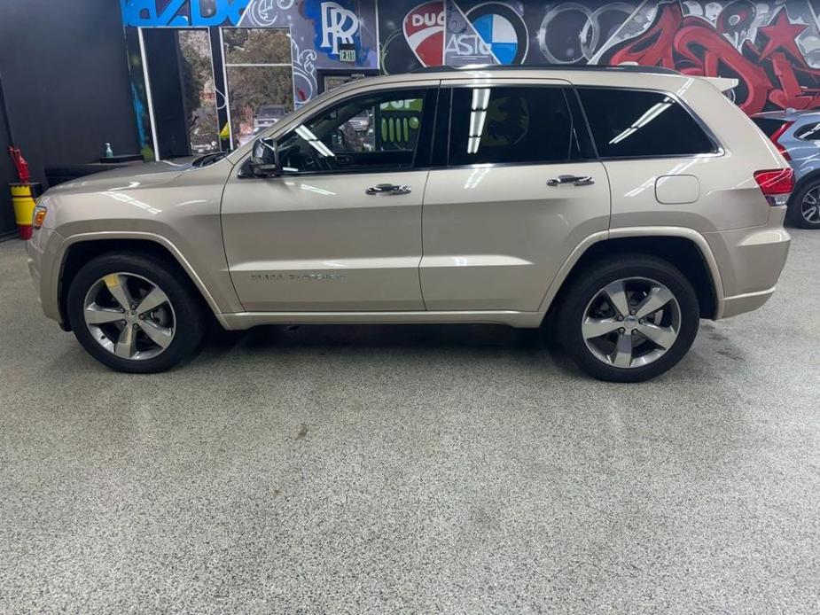 used 2015 Jeep Grand Cherokee car, priced at $18,995