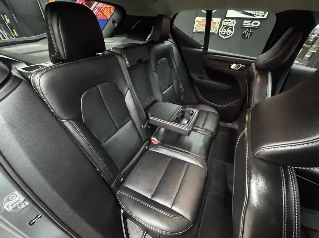 used 2019 Volvo XC40 car, priced at $18,494