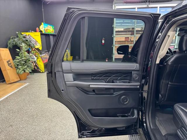 used 2018 Ford Expedition car, priced at $28,995