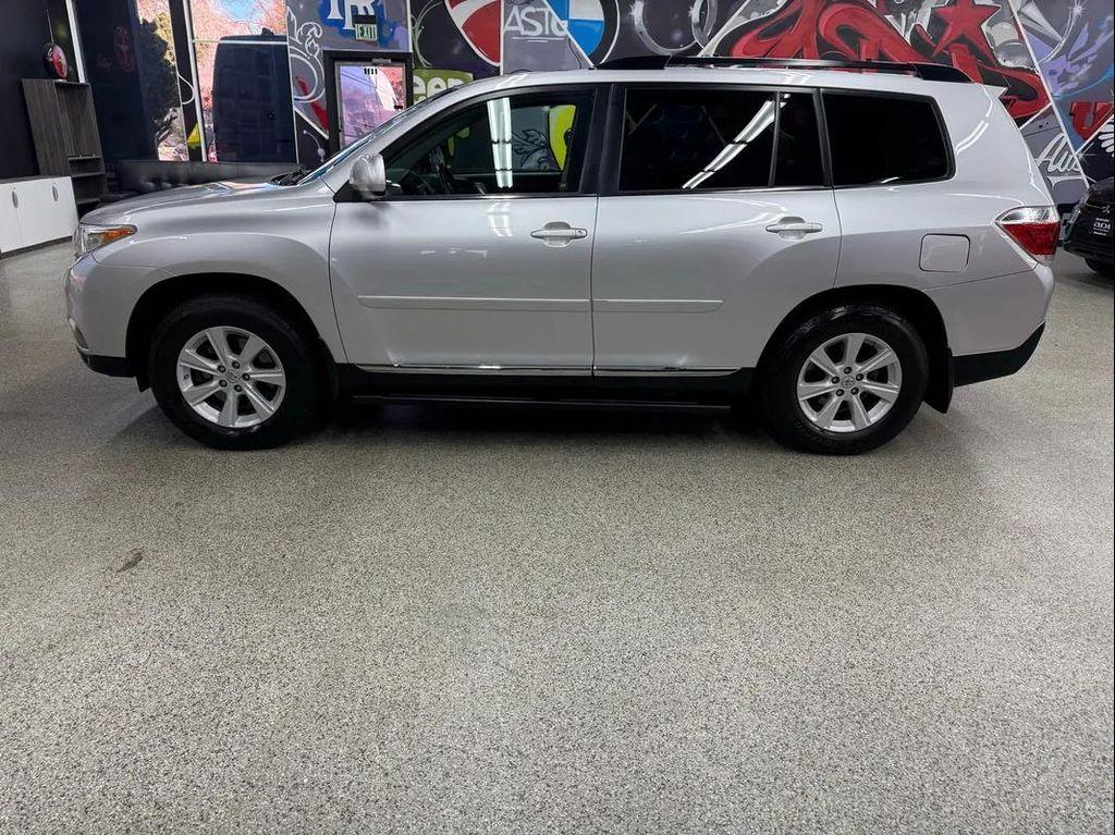 used 2012 Toyota Highlander car, priced at $14,995