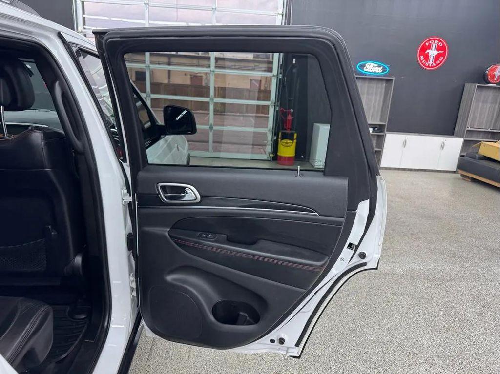 used 2017 Jeep Grand Cherokee car, priced at $20,995