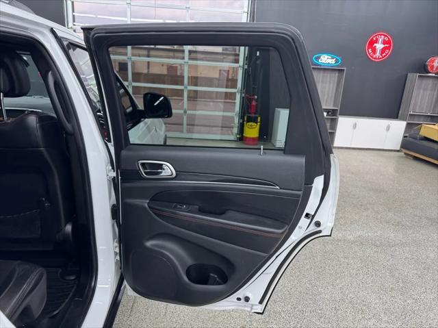 used 2017 Jeep Grand Cherokee car, priced at $21,995