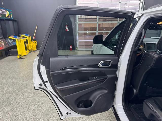 used 2017 Jeep Grand Cherokee car, priced at $21,995