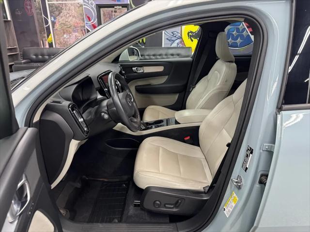 used 2019 Volvo XC40 car, priced at $22,995