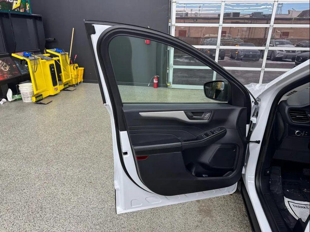 used 2022 Ford Escape car, priced at $16,321