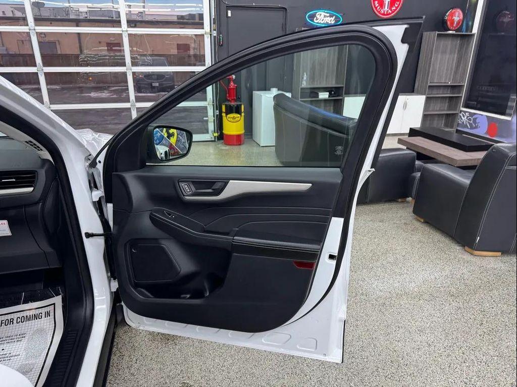 used 2022 Ford Escape car, priced at $16,321