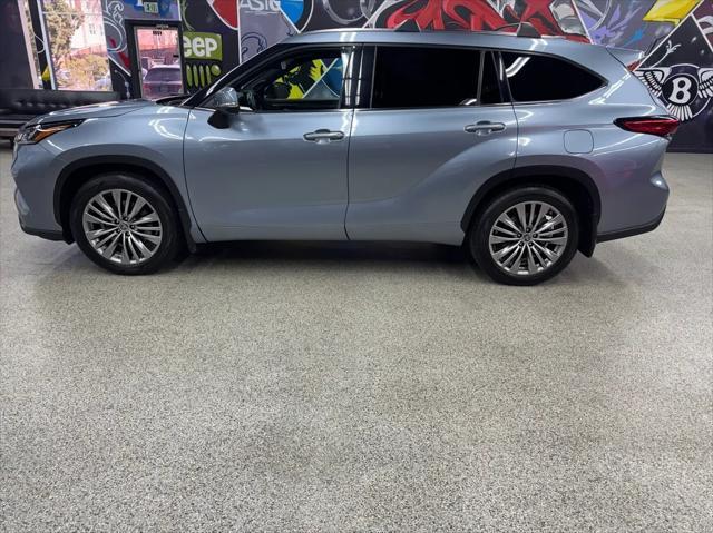 used 2021 Toyota Highlander car, priced at $36,525