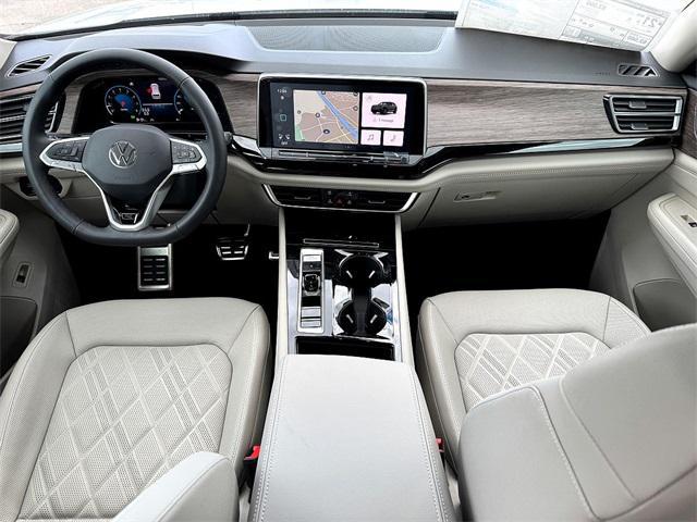 new 2025 Volkswagen Atlas car, priced at $54,484