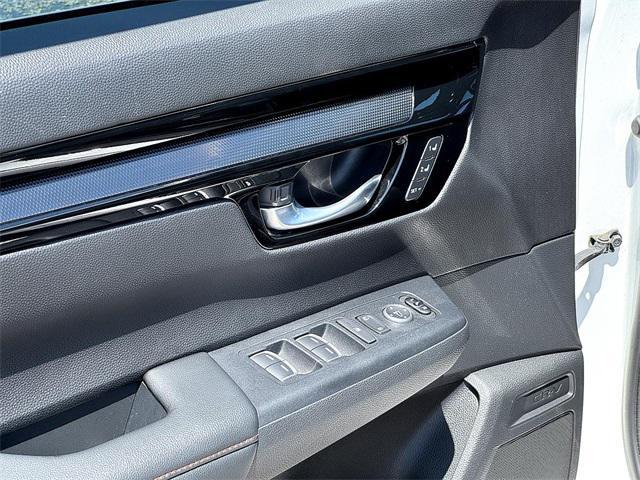 used 2023 Honda CR-V Hybrid car, priced at $33,488