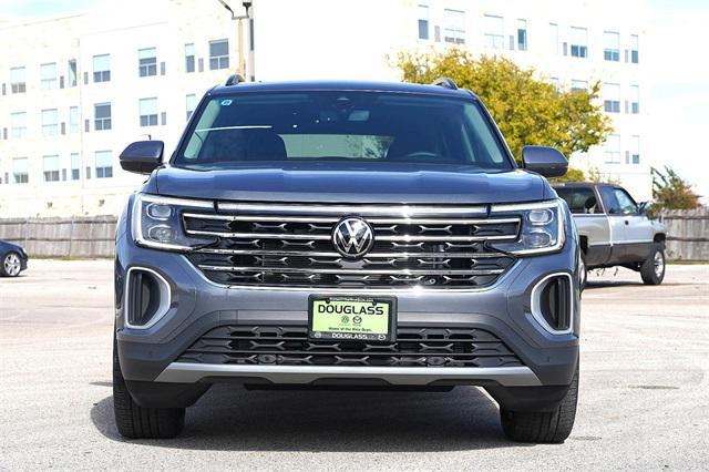 new 2024 Volkswagen Atlas car, priced at $39,039