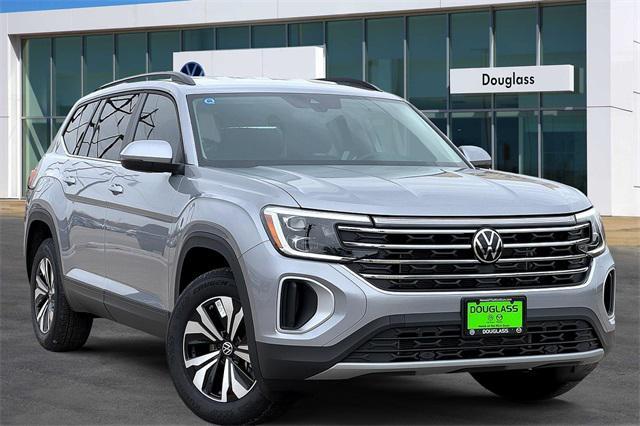 new 2025 Volkswagen Atlas car, priced at $38,389