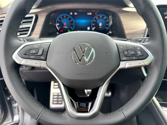new 2025 Volkswagen Atlas car, priced at $54,029