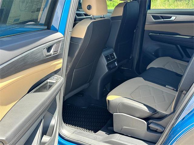 new 2025 Volkswagen Atlas Cross Sport car, priced at $38,361