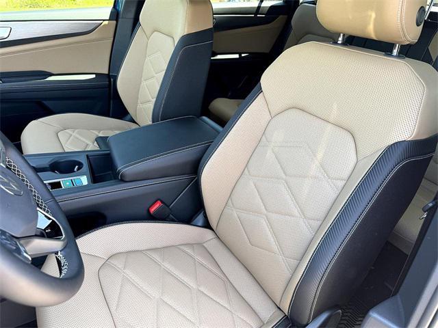 new 2025 Volkswagen Atlas Cross Sport car, priced at $38,361