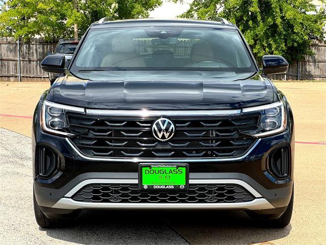 new 2026 Volkswagen Atlas Cross Sport car, priced at $50,684