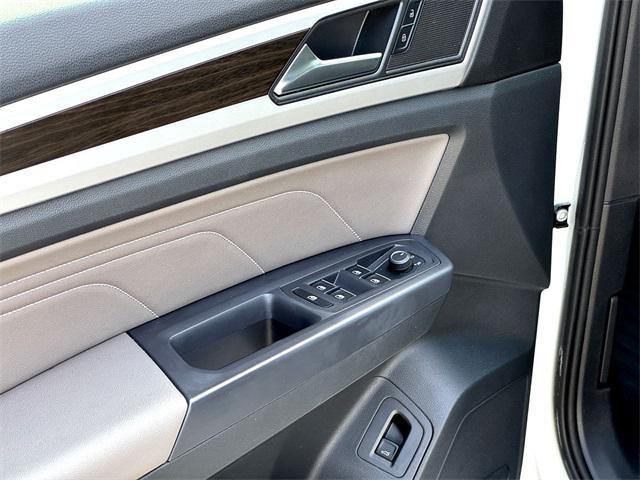 used 2021 Volkswagen Atlas car, priced at $20,897