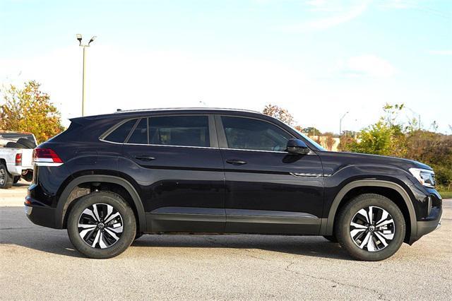 new 2025 Volkswagen Atlas Cross Sport car, priced at $37,410