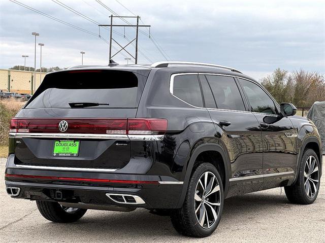 new 2025 Volkswagen Atlas car, priced at $52,646