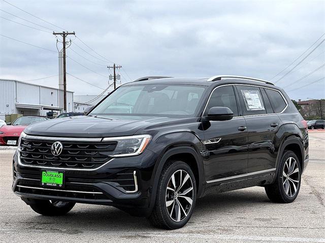 new 2025 Volkswagen Atlas car, priced at $52,646