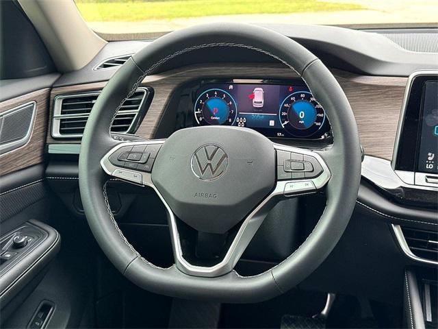 new 2025 Volkswagen Atlas car, priced at $48,819