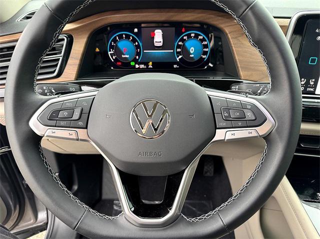 new 2025 Volkswagen Atlas car, priced at $43,988