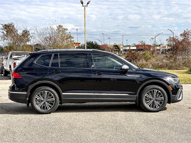 new 2024 Volkswagen Tiguan car, priced at $28,861