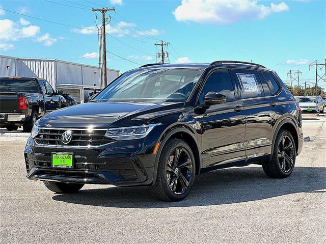 new 2024 Volkswagen Tiguan car, priced at $33,364