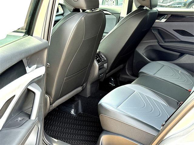 new 2025 Volkswagen Tiguan car, priced at $32,926