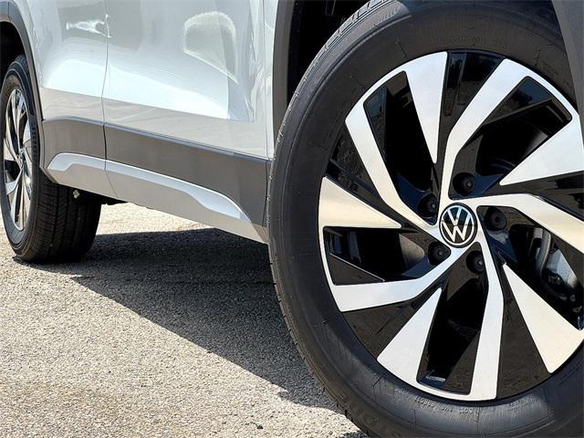 new 2025 Volkswagen Tiguan car, priced at $30,434