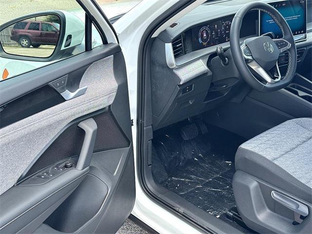 new 2025 Volkswagen Tiguan car, priced at $30,434