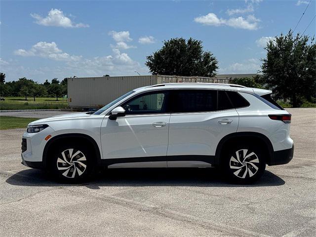 new 2025 Volkswagen Tiguan car, priced at $30,434