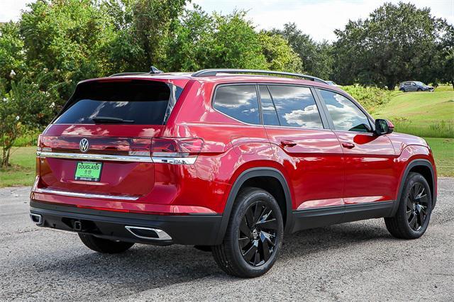 new 2024 Volkswagen Atlas car, priced at $42,679