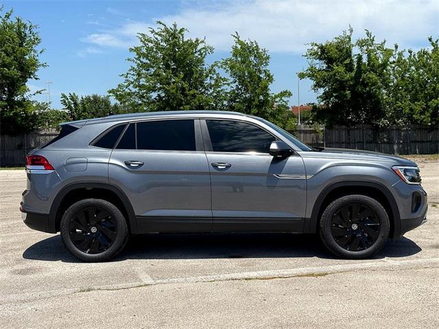 new 2025 Volkswagen Atlas Cross Sport car, priced at $44,491