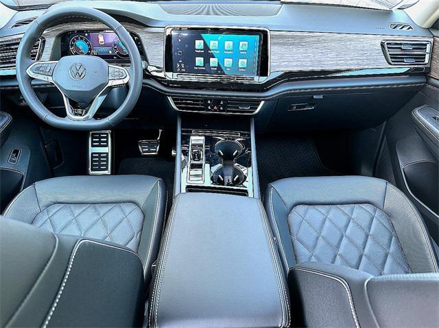 new 2025 Volkswagen Atlas car, priced at $56,081