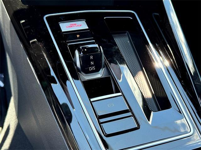 new 2025 Volkswagen Golf GTI car, priced at $32,988