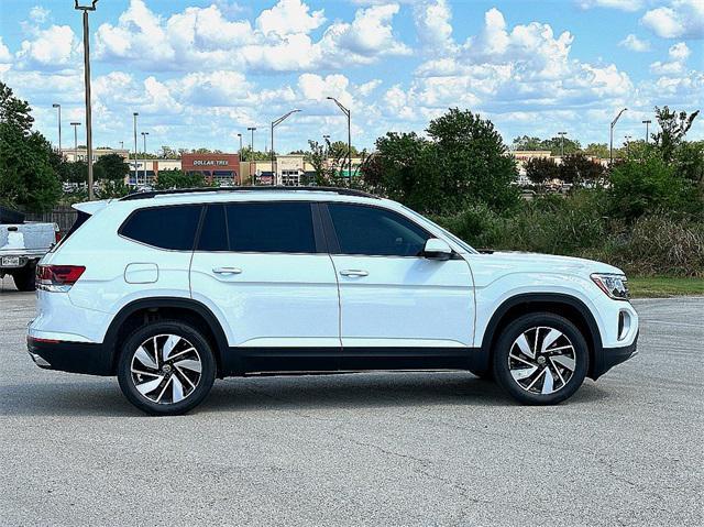 new 2024 Volkswagen Atlas car, priced at $41,073