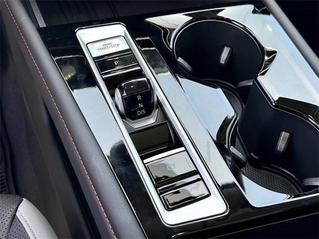 new 2025 Volkswagen Atlas car, priced at $44,675
