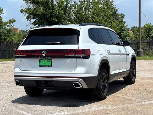 new 2025 Volkswagen Atlas car, priced at $44,675