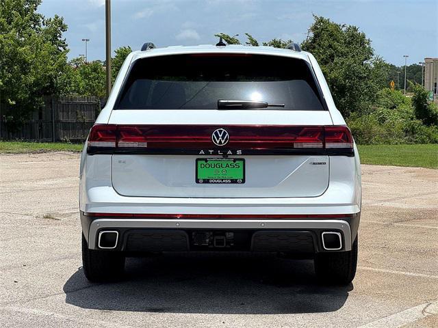 new 2025 Volkswagen Atlas car, priced at $44,675