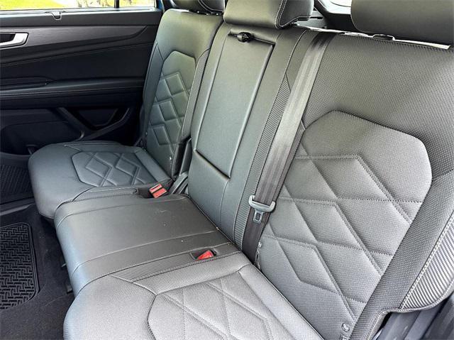 new 2025 Volkswagen Atlas Cross Sport car, priced at $43,511