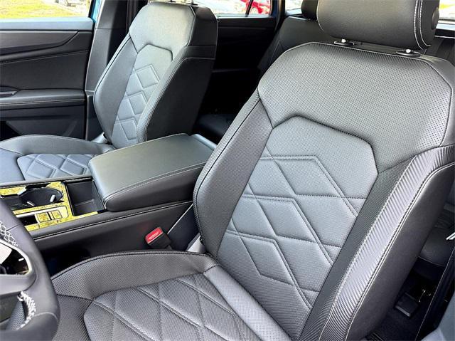 new 2025 Volkswagen Atlas Cross Sport car, priced at $43,511