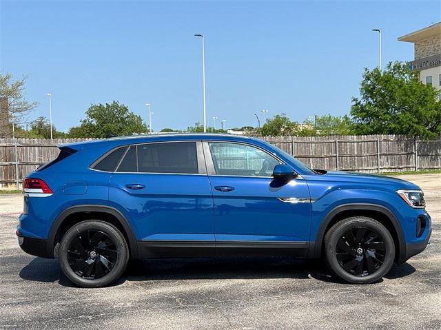 new 2025 Volkswagen Atlas Cross Sport car, priced at $43,511