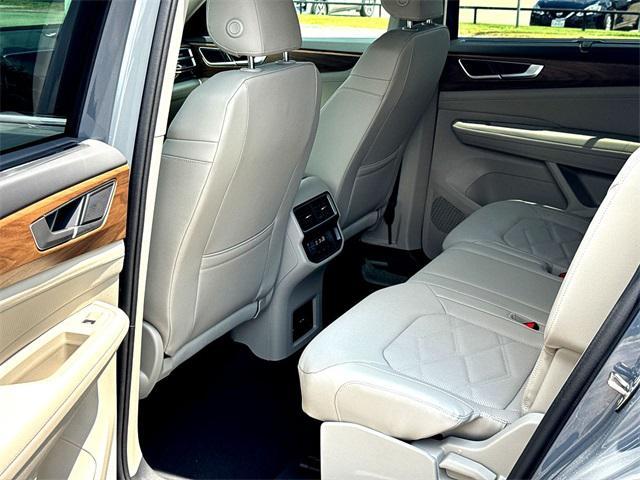 new 2025 Volkswagen Atlas car, priced at $38,834