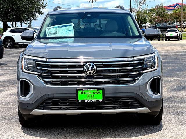 new 2025 Volkswagen Atlas car, priced at $38,834