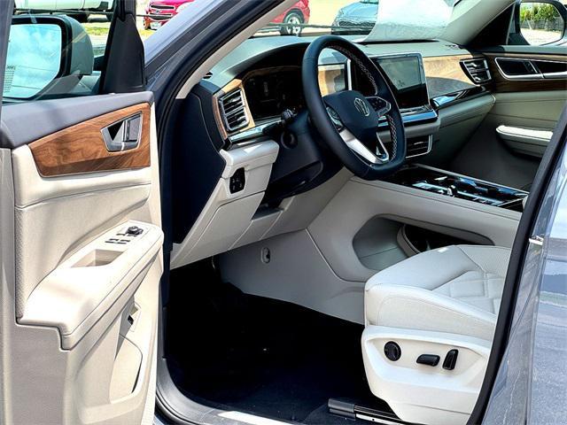 new 2025 Volkswagen Atlas car, priced at $38,834