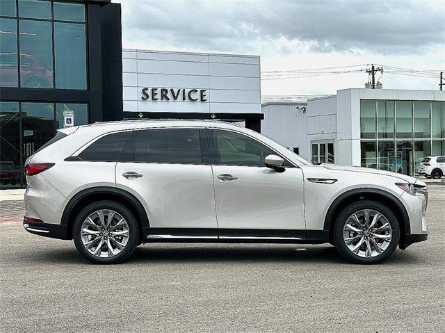 new 2025 Mazda CX-90 car, priced at $49,620